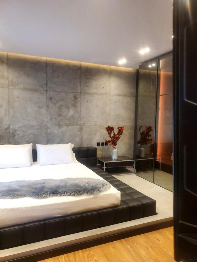 Remarkable Apartment Tirana Exterior photo